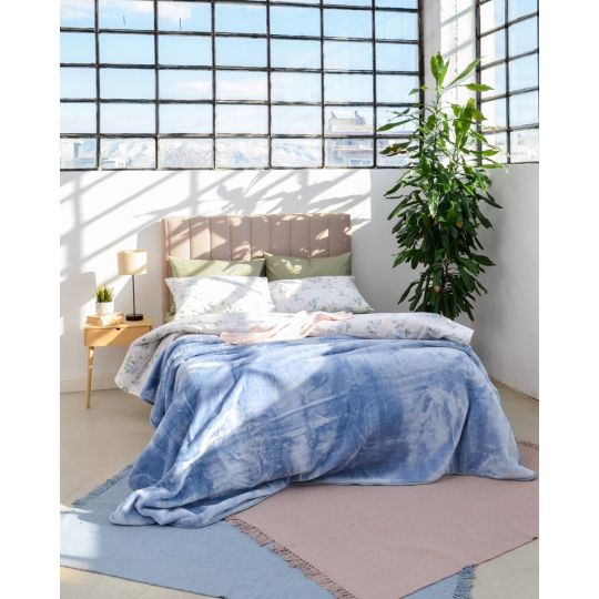 Βελουτέ Μονόχρωμη Κουβέρτα Voras