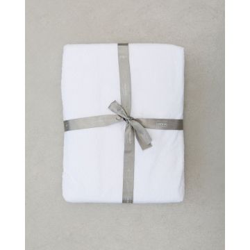 Πετσετέ αδιάβροχο επίστρωμα Madeira.  Άσπρο Πετσετέ αδιάβροχο επίστρωμα Madeira.  Άσπρο