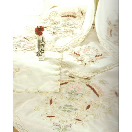 Πετσετάκι Κέντημα Μπορντώ Άνθη 30x30cm Μπεζ