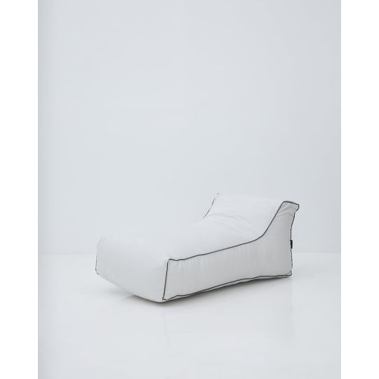 Μονόχρωμη Αδιάβροχη Πολυθρόνα Πουφ Contract 125x60x25cm Ασημί