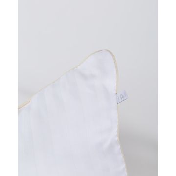 Σκληρό Μαξιλάρι Ύπνου με Μπεζ Ρέλι Studio 900gr 50x70cm 50x70cm Άσπρο - 