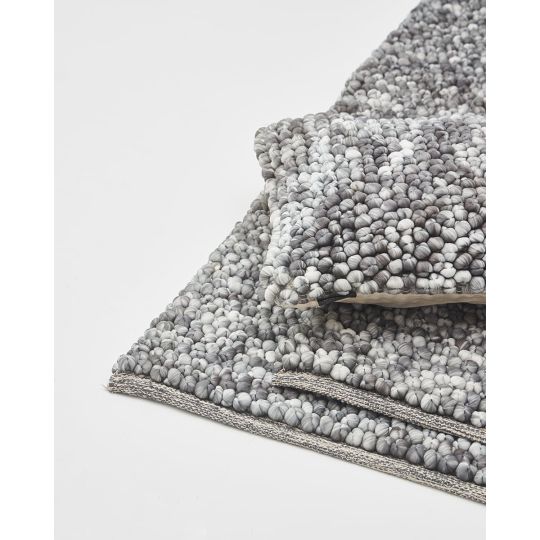 Χαλί Bubble Knit Tassel σε 2 Αποχρώσεις και 2 Διαστάσεις