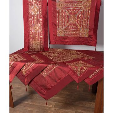 Σετ 7 τεμαχίων (85cm x 85cm, 40cm x 110cm, 130cm x 130cm, 2x45cm x 45cm, 2x55cm x 55cm) 703 ΧΝ-48 Μπορντώ